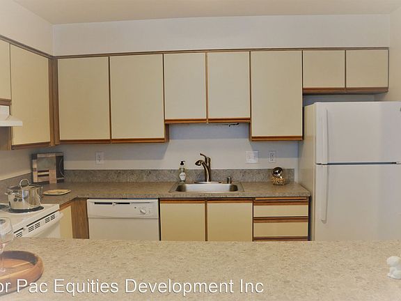 5th image of 857 NE 67th St #201