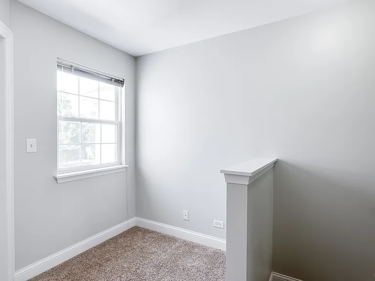 806 Woodewind Dr — Photo 20