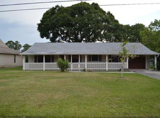 1337 Barber St, Sebastian, FL 32958