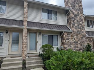 322 Headhouse Ct, Wayne, PA 19087