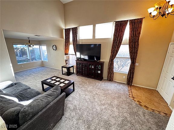 4th image of 1808 Cedar Bluffs Way