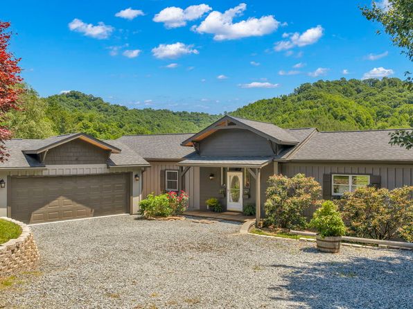 338 Woodbriar Dr