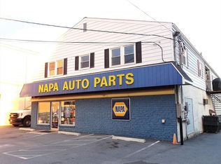 321 W Main St APT B, New Holland, PA 17557