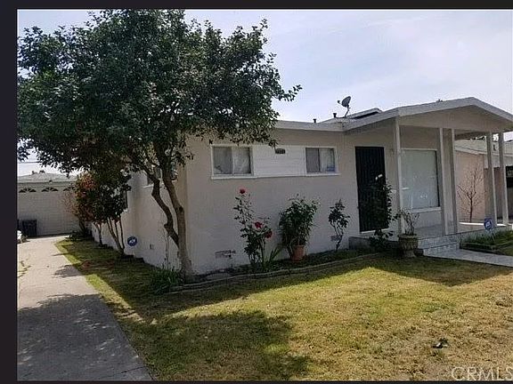 5th image of 2904 E 63rd St