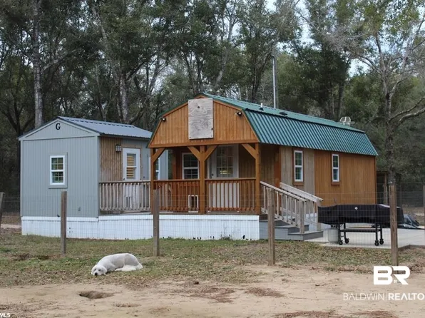 33767 Sunset Dr, Lillian, AL 36549