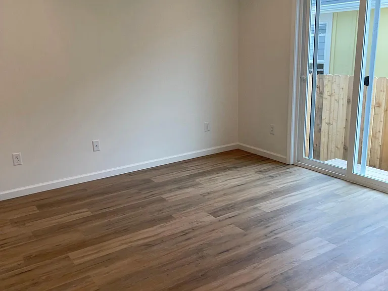 1839 Lime Ave — Photo 6