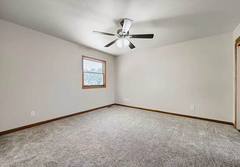 2821 E Serendipity Cir — Photo 15