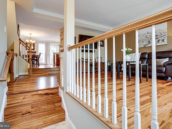 Inviting Foyer
