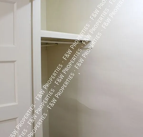 440 Rhoads Ave #C — Photo 16
