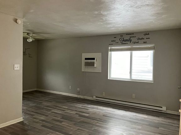 4th image of 635 W 26th St #2