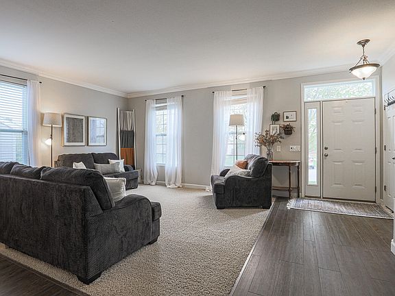4th image of 2110 S River Rock Dr