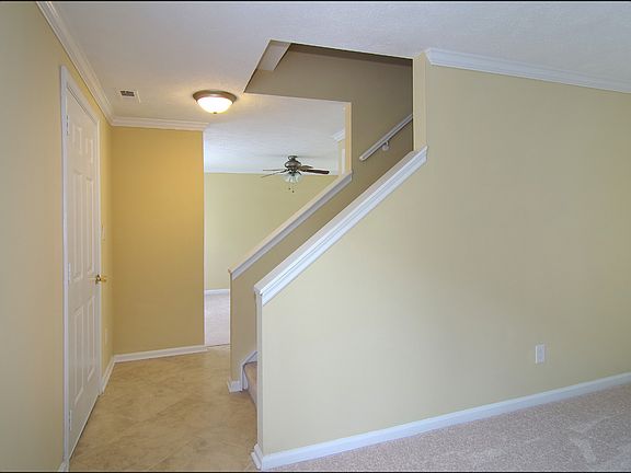 4th image of 231 Denbigh Blvd