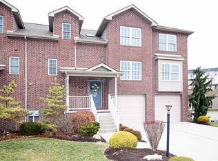 105 Peartree Dr, Canonsburg, PA 15317