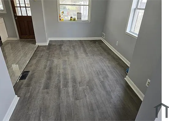 4 bed, $2,700 — Photo 3