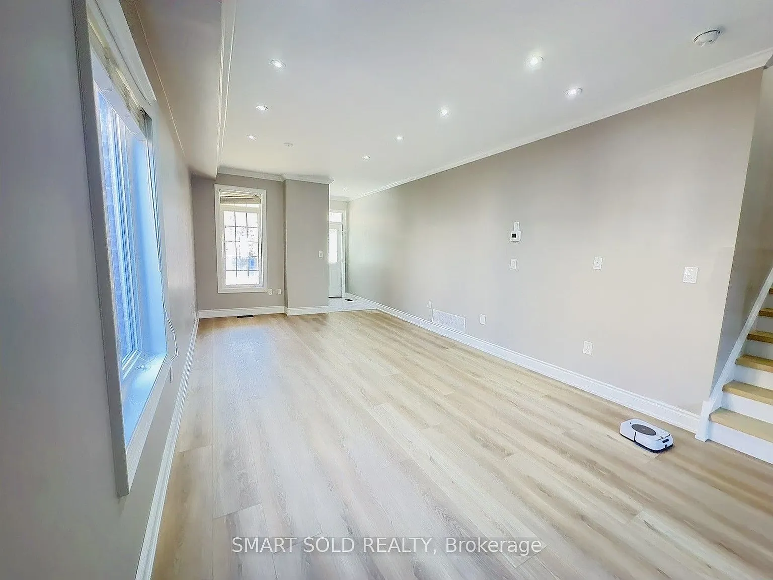 3 bed, $3,000 — Photo 4