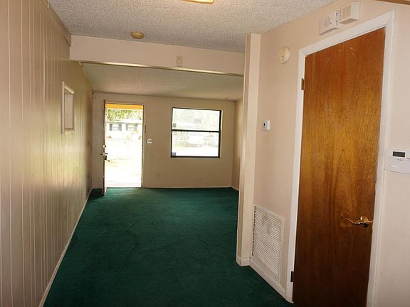 5th image of 10534 Fairlane Dr