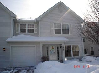 2491 Dickens Dr, Aurora, IL 60503