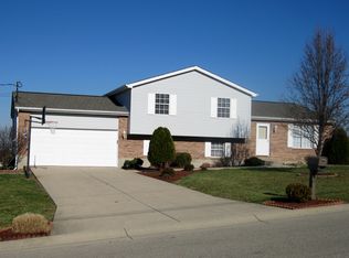 4102 Schroeder Dr, Fairfield, OH 45011