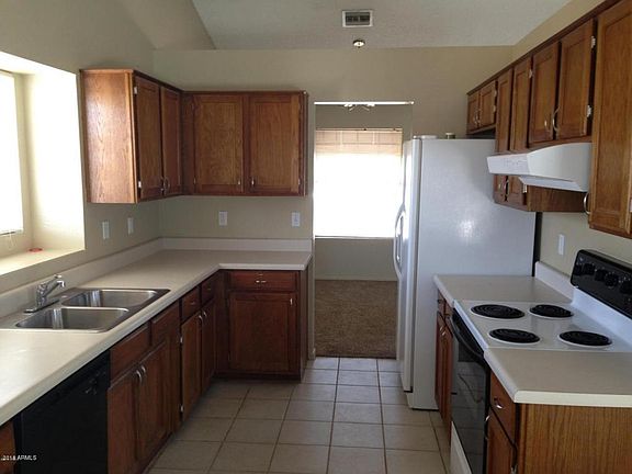 4th image of 1009 N 59th St