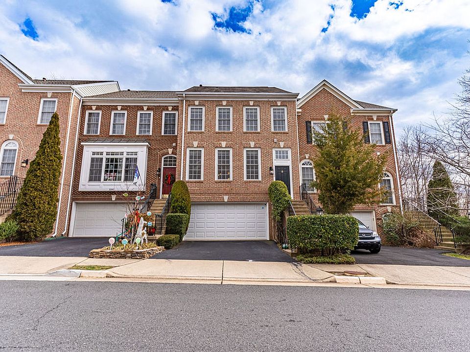 1st image of 5588 Governors Pond Cir