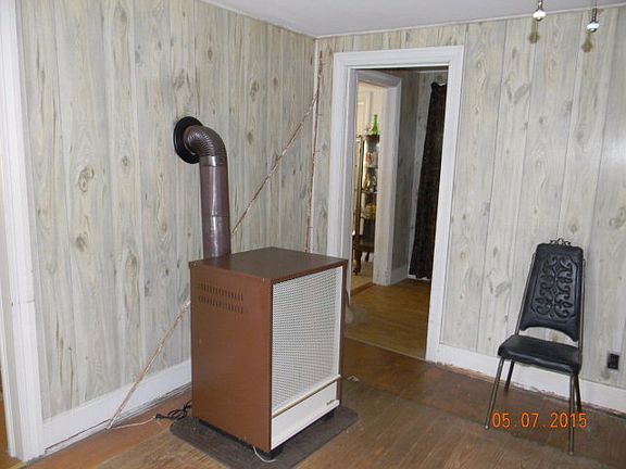 5th image of 23 Calloway St