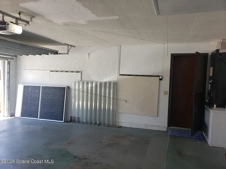 1306 Woodingham Ct — Photo 14