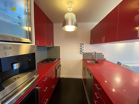 3rd image of 350 W 50th St APT 20G