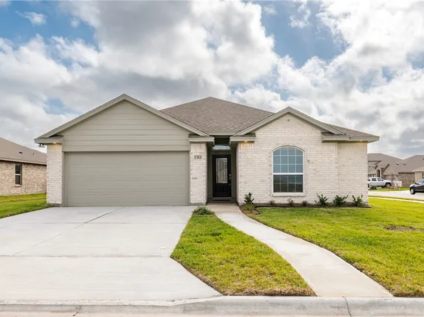 1353 Trent Park Ln, Corpus Christi, TX 78415