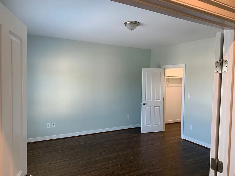 1608 W Cary St — Photo 6