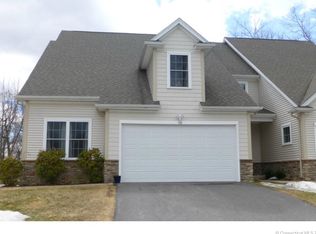 110 Turtlebrook Ln, Bristol, CT 06010