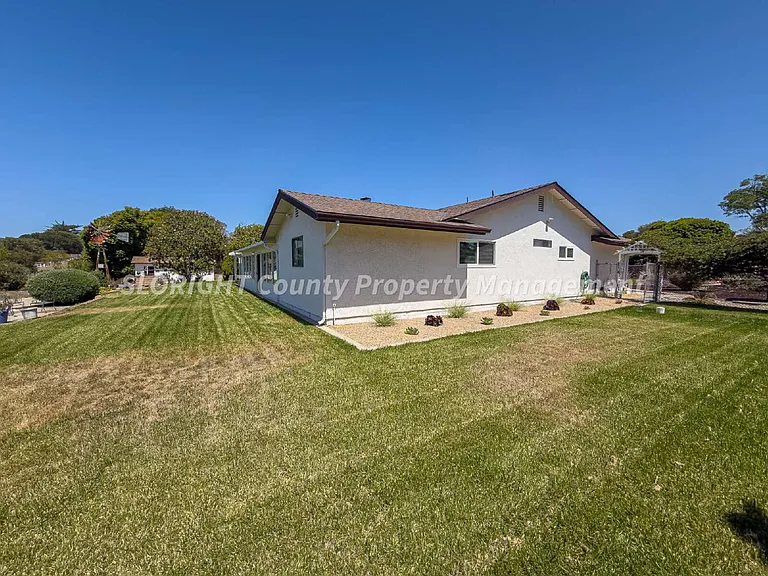 204 Ruby Ln — Photo 38