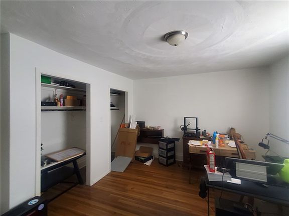 5th image of 519/521 4th Ave