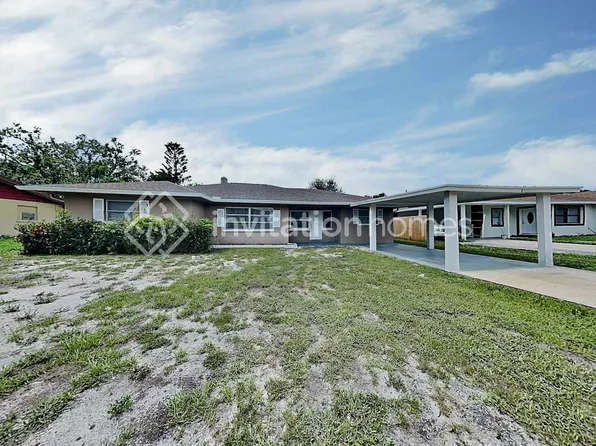 2808 4th St E, Bradenton, FL 34208