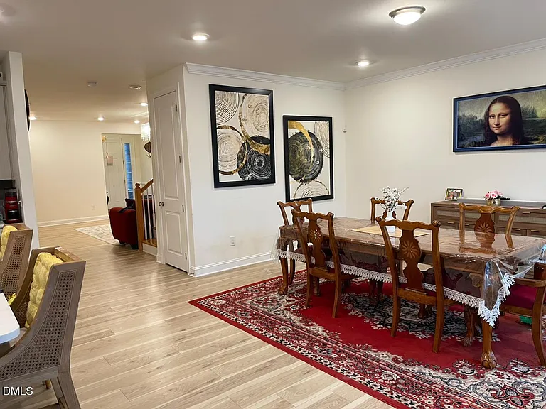 2523 Hutch Ln #1 — Photo 8