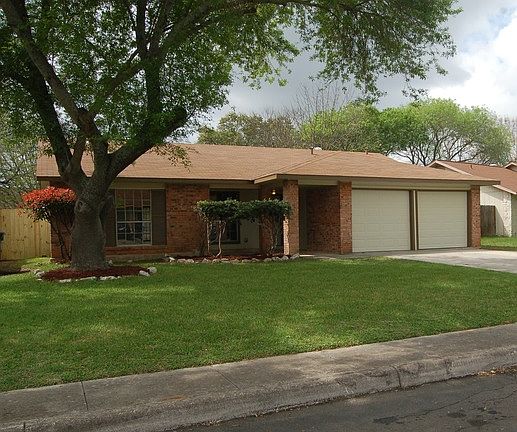 3rd image of 5907 Valley Cove St