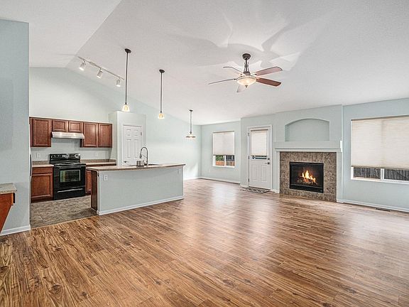 5th image of 2315 Clipper Way