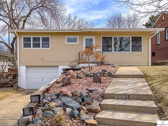 2nd image of 2221 S 41st St