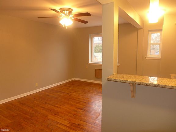 Sumner living room 3