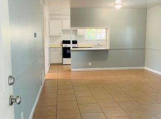 1102 E Elizabeth St, Fresno, CA 93728