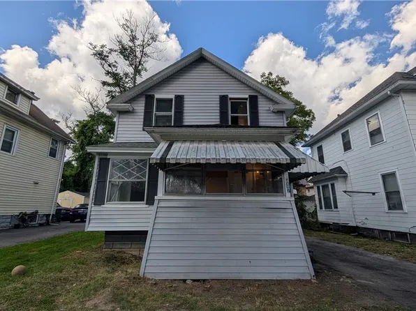 107 Aurora St, Rochester, NY 14621