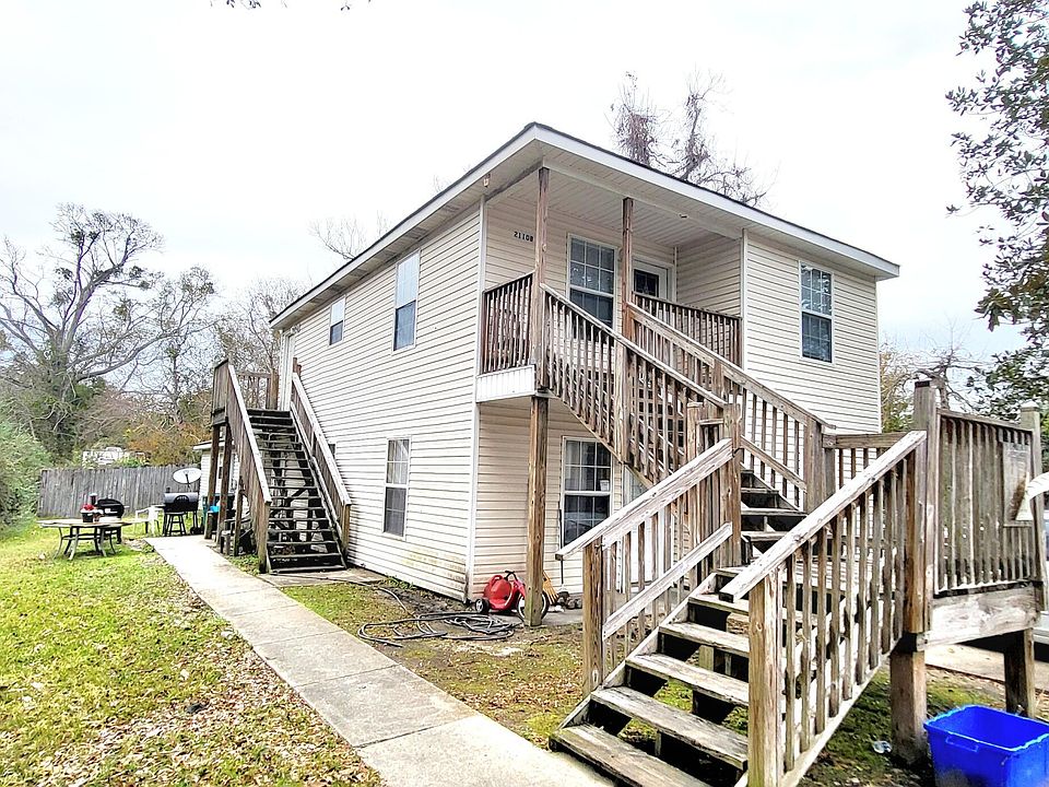 2nd image of 2110 30th St