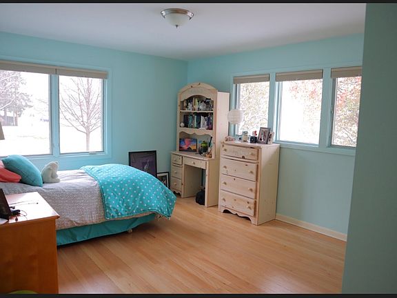 ANOTHER big bedroom!