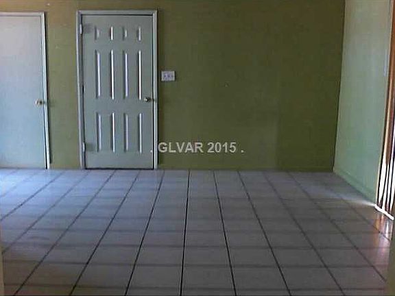 2nd image of 629 N 11th St APT B
