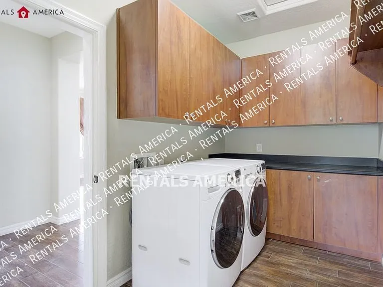 73 W Crescent Way — Photo 27