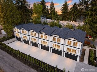 7103 210th St SW #B, Edmonds, WA 98026