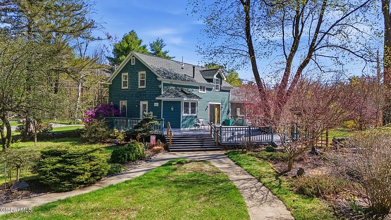 3rd image of 156 Lamb Hill Road