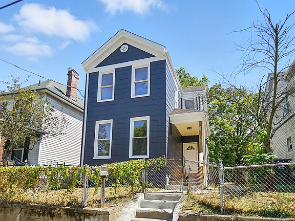 3rd image of 2142 Benninghofen Ave