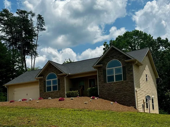 350 Linwood Dr, Demorest, GA 30535