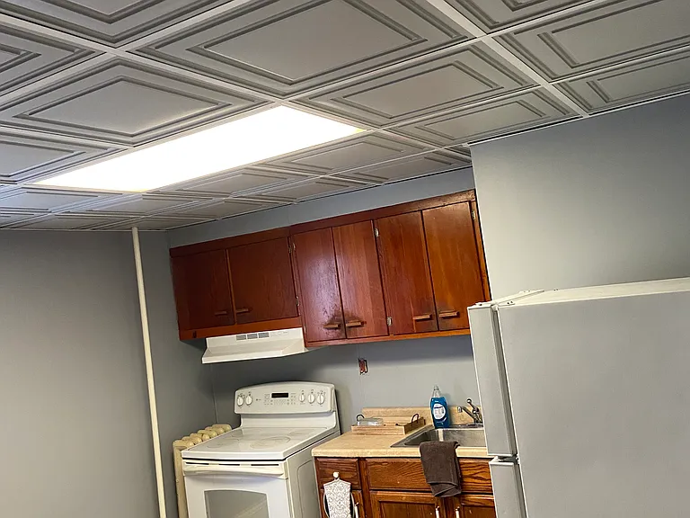 143 W White St — Photo 6