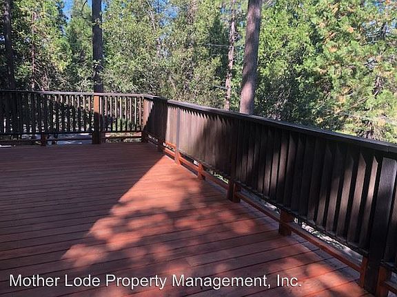 4th image of 22329 Ponderosa Dr